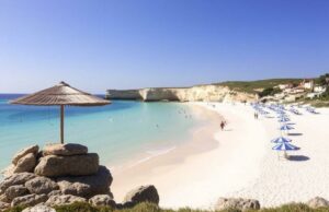 Французские пляжи с белым песком: топ‑места для идеального отдыха