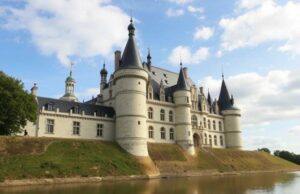 3 дня по замкам Луары: как спланировать маршрут, чтобы увидеть королевские сады и легендарные башни
